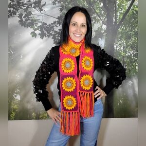 Sunflower Crochet Scarf - Rise In Love Designs.